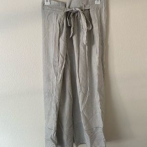 Linen wide-leg pant